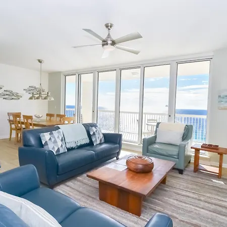 Silver Beach Towers E1604